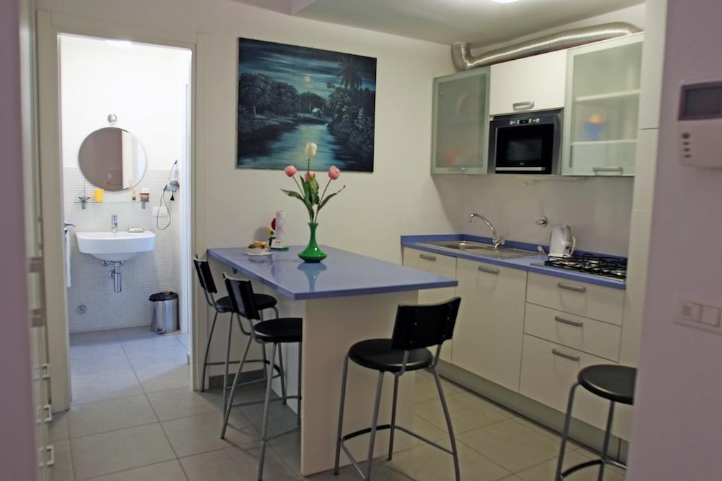 Colombo Apartments Санремо Номер фото